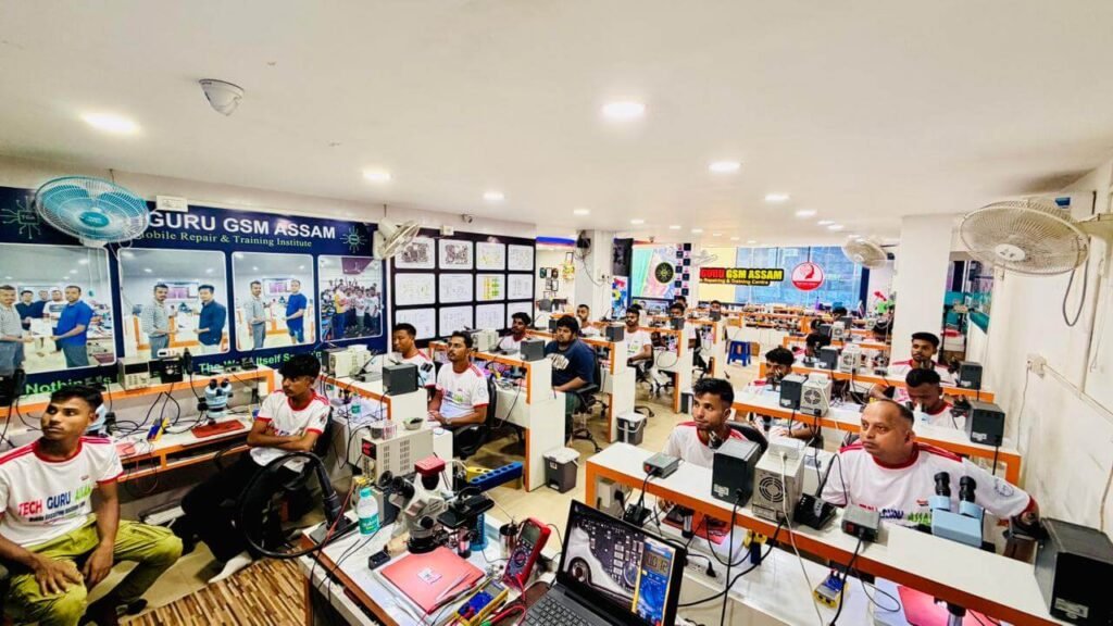 best mobile repairing institute in Guwahati – TechGuru GSM Assam